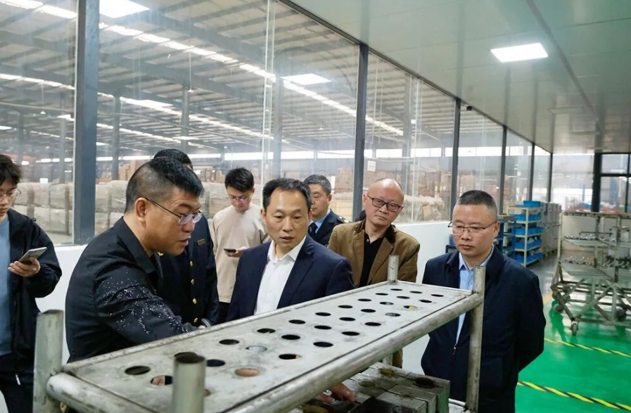 /UploadFile/News/20251225/7c709650b8424947a92fd34a31047f7d.png image.png